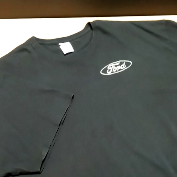 Ford Logo Short Sleeve Graphic Tee - Picture 1 of 6